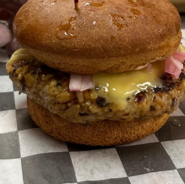 Vegan Garden Mushroom Burger.